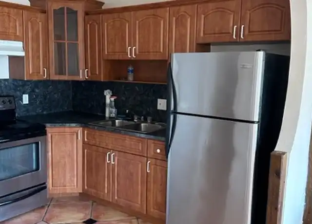 Property at 1300 NE Miami Gardens Dr Unit 1005E, Miami, FL, 33179, 1 bed, 1 bath, [object Object]
