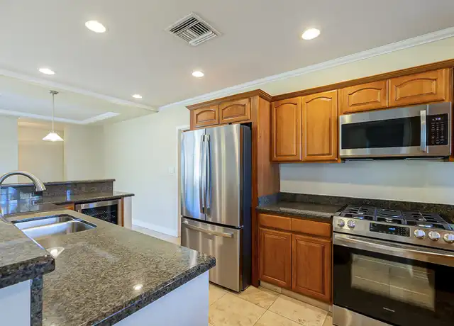 Property at 5201 N 18th Pl, Phoenix, AZ, 85016, 4 beds, 2 baths, [object Object]