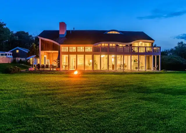 Property at 271 Flying Point Rd, Southampton, NY, 11968, 4 beds, 4 baths, [object Object]