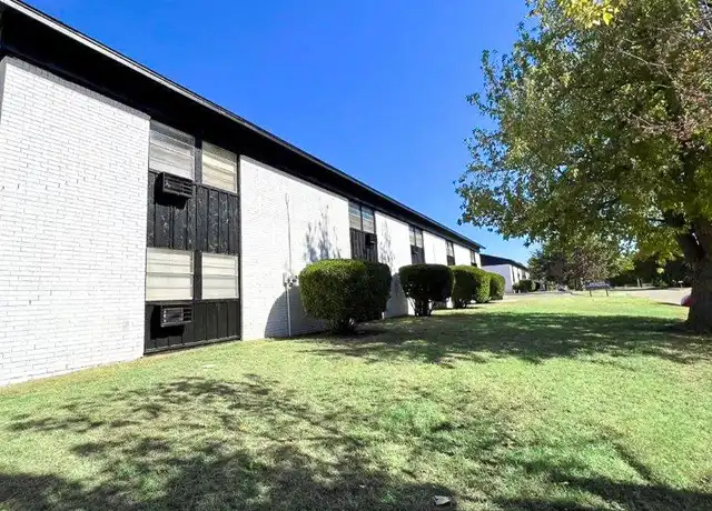 Property at 1309 NW Baldwin Ave Unit Solace apartments D5, Lawton, OK, 73507, 2 beds, 1 bath, [object Object]