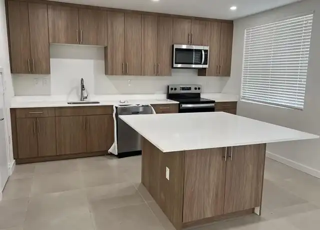 Property at 199 N Redland Rd, Homestead, FL, 33034, 3 beds, 2.5 baths, [object Object]