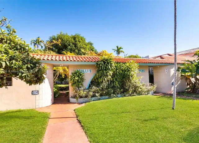 Property at 835 Alton Rd Unit 4, Miami Beach, FL, 33139, 1 bed, 1 bath, [object Object]