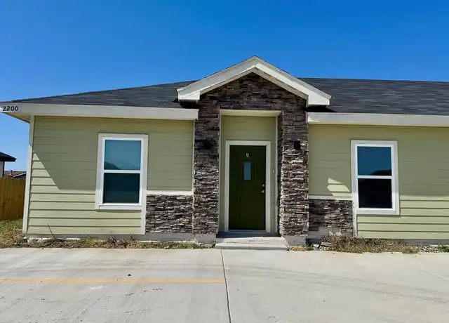 Property at 2200 N Valley Cir Unit A, La Feria, TX, 78559, 2 beds, 2 baths, [object Object]