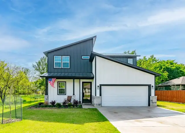 Property at 119 Kawainui Ln, Bastrop, TX, 78602, 3 beds, 2.5 baths, [object Object]