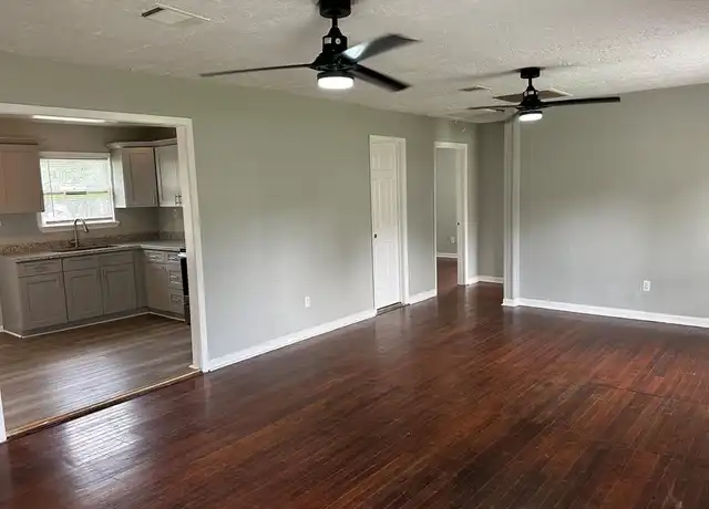 Property at 5345 Higgins St, Houston, TX, 77033, 3 beds, 1 bath, [object Object]