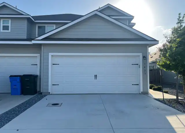 Property at 3421 Haylee Grace Pl Unit 3423 Haylee Grace, Seguin, TX, 78155, 3 beds, 2.5 baths, [object Object]
