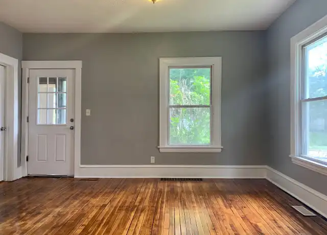 Property at 3511 Colfax Ave N, Minneapolis, MN, 55412, 4 beds, 1 bath, [object Object]