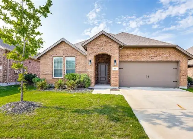 Property at 920 Berry St, Celina, TX, 75009, 4 beds, 2 baths, [object Object]