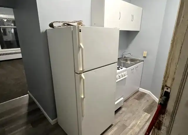 Property at 802 Wells St, Marinette, WI, 54143, 0 beds, 1 bath, [object Object]