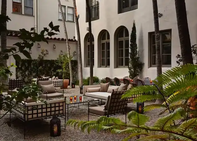 Property at Villa Carlotta - 5959 Franklin Ave, Los Angeles, CA, 90028, 2 beds, 2 baths, [object Object]