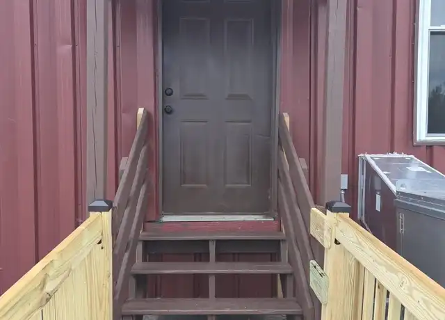 Property at 114 W Wisconsin Ave, Tomahawk, WI, 54487, 3 beds, 1 bath, [object Object]