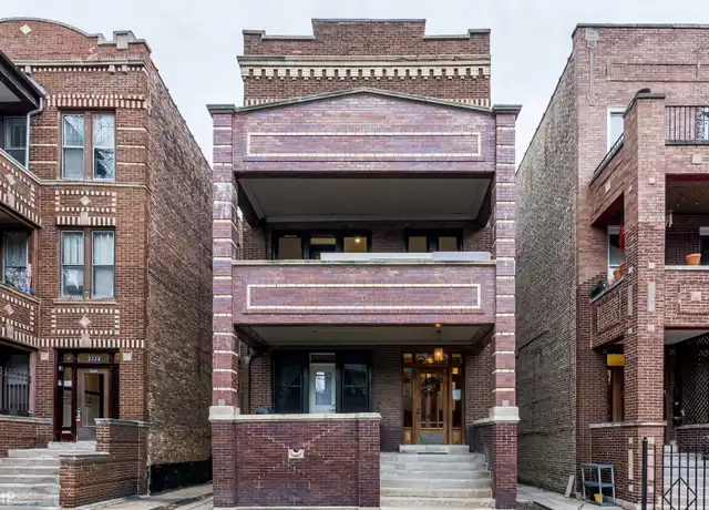 Property at 2318 W Thomas St Unit 2F, Chicago, IL, 60622, 2 beds, 1 bath, [object Object]