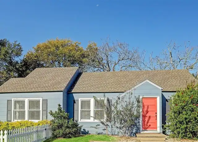 Property at 408 N Hunt St, Bellville, TX, 77418, 3 beds, 1 bath, [object Object]