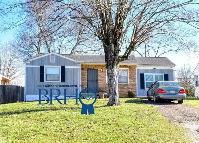 Property at 3236 Sunset Ave, Knoxville, TN, 37914, 3 beds, 2 baths, [object Object]