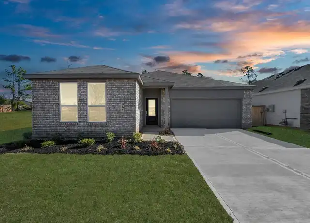 Property at 961 Garden Path Dr, Willis, TX, 77378, 4 beds, 2 baths, [object Object]