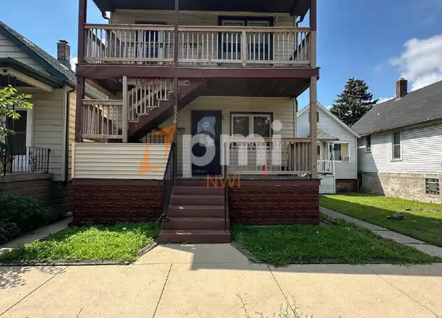 Property at 1530 121st St Unit 2, Whiting, IN, 46394, 2 beds, 1 bath, [object Object]