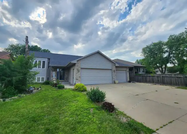 Property at 319 N Penstemon Ave, Sioux Falls, SD, 57110, 5 beds, 3 baths, [object Object]