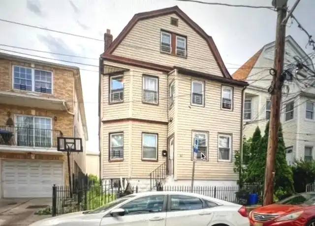 Property at 14 Triton Ter Unit 2, Newark, NJ, 07104, 3 beds, 1 bath, [object Object]