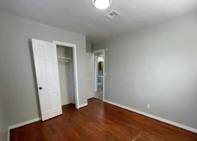 Property at 2441 SW 44th St, Oklahoma City, OK, 73119, 3 beds, 1 bath, [object Object]