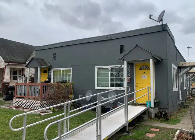 Property at 363 20th Ave Unit C, Longview, WA, 98632, 1 bed, 1 bath, [object Object]