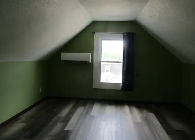 Property at 319 Valley St #3, Willimantic, CT, 06226, 2 beds, 1 bath, [object Object]