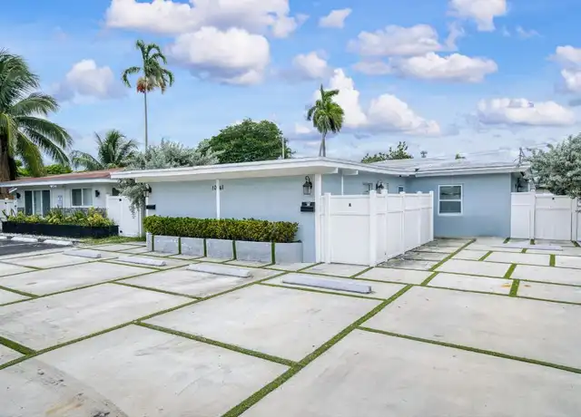 Property at 1041 NE 9th Ave, Fort Lauderdale, FL, 33304, 4 beds, 2 baths, [object Object]