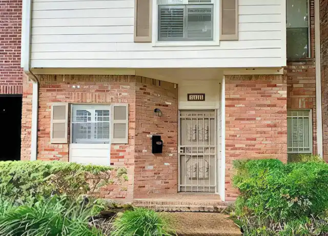 Property at 1035 Fountain View Dr, Houston, TX, 77057, 2 beds, 2.5 baths, [object Object]
