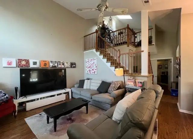 Property at 64 Bentley Ct, Bedminster, NJ, 07921, 1 bed, 1 bath, [object Object]