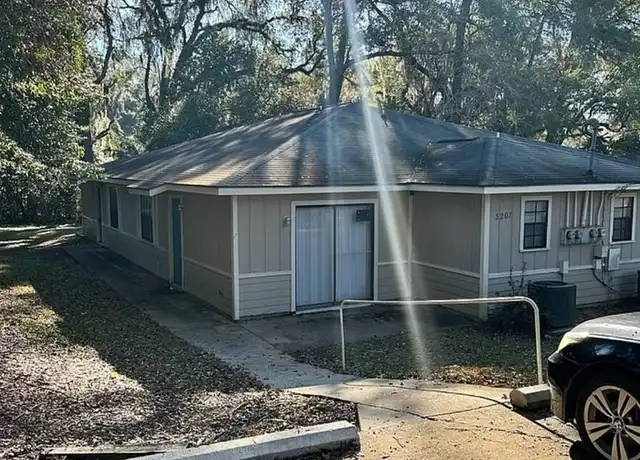 Property at 3207 Jim Lee Rd Unit B, Tallahassee, FL, 32301, 1 bed, 1 bath, [object Object]