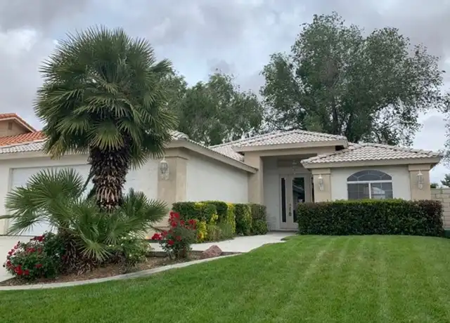 Property at 13277 Country Clb Dr, Victorville, CA, 92395, 4 beds, 2 baths, [object Object]