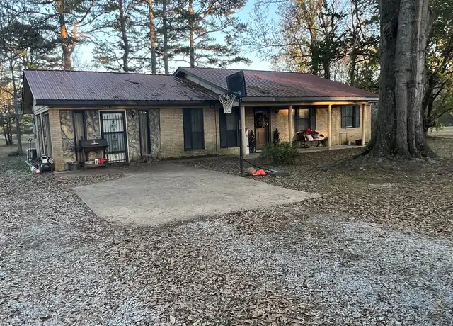 Property at 3780 County Road 700, Blue Mountain, MS, 38610, 3 beds, 1.5 baths, [object Object]