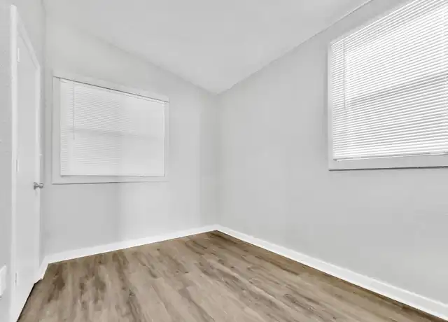 Property at 7863 Denham Rd E, Jacksonville, FL, 32208, 5 beds, 2 baths, [object Object]