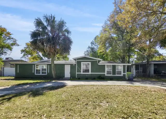 Property at 7863 Denham Rd E, Jacksonville, FL, 32208, 5 beds, 2 baths, [object Object]