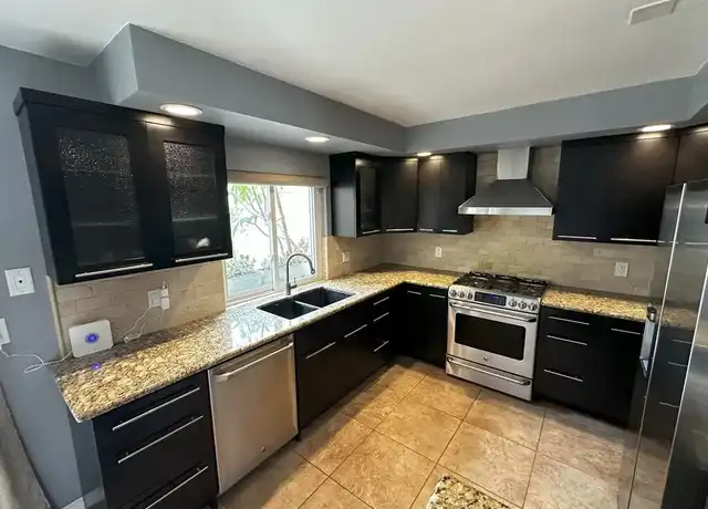 Property at 18598 Creek Ln, Huntington Beach, CA, 92648, 3 beds, 2.5 baths, [object Object]