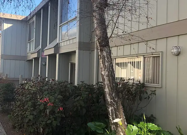 Photo of 611 Tuttle Ave, Watsonville, CA 95076