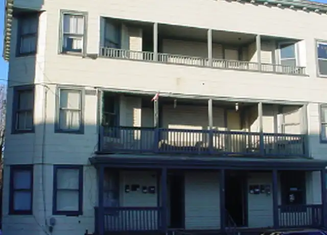 Property at 729 Stillman St Unit 3L, Bridgeport, CT, 06608, 2 beds, 1 bath, [object Object]