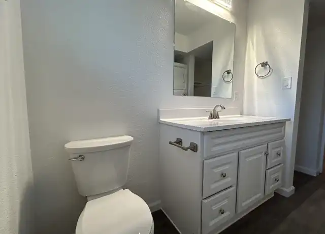 Property at 2122 S Granada Dr Unit 2, Tempe, AZ, 85282, 1 bed, 1 bath, [object Object]