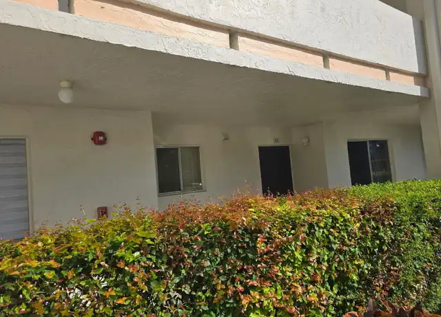 Property at 3186 Via Poinciana #106, Lake Worth, FL, 33467, 2 beds, 2 baths, [object Object]