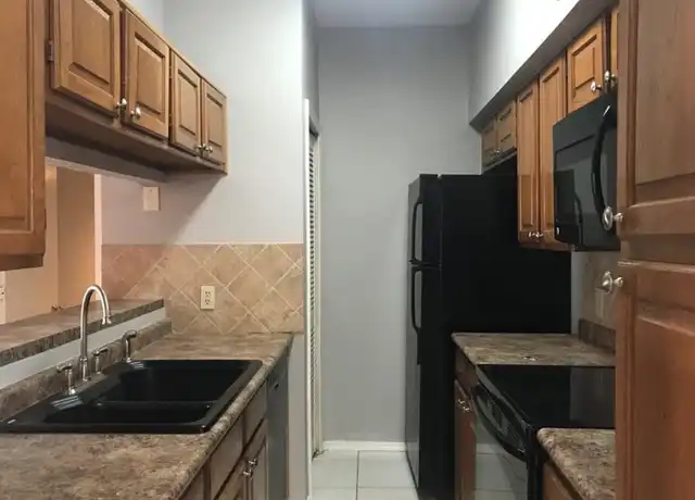 Property at 7151 Gaston Ave #1105, Dallas, TX, 75214, 2 beds, 1 bath, [object Object]