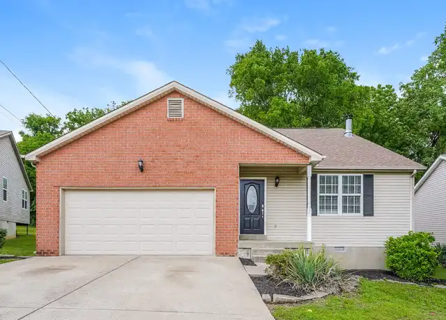 Property at 178 Bradford Cir, Hendersonville, TN, 37075, 3 beds, 2 baths, [object Object]