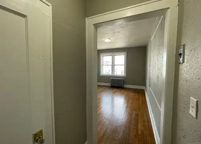 Property at 16 Irving St Unit C2, Newark, NJ, 07104, 1 bed, 1 bath, [object Object]
