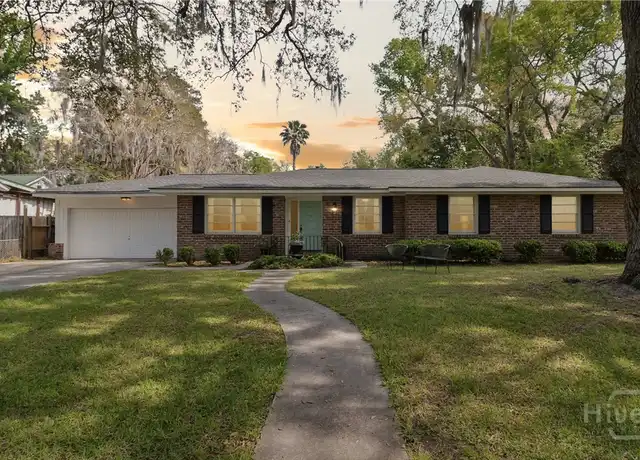 Property at 32 Romney Pl, Savannah, GA, 31406, 3 beds, 2 baths, [object Object]
