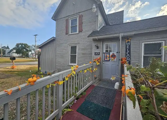 Property at 301 Oakwood St Unit 1, Warrens, WI, 54666, 4 beds, 1.5 baths, [object Object]