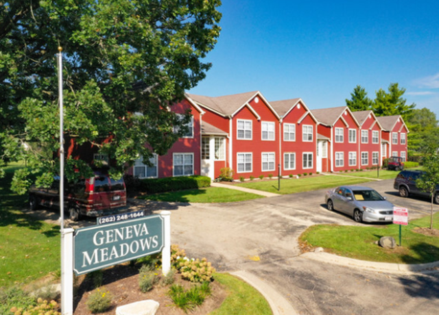 Photo of 1157 S Wells St Unit 1161-1, Lake Geneva, WI 53147