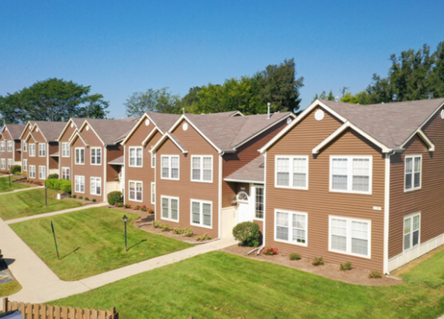 Photo of 1157 S Wells St Unit 1161-1, Lake Geneva, WI 53147