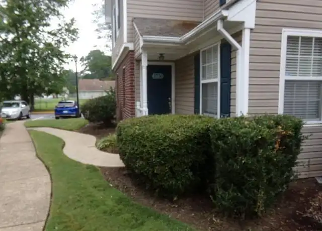 Property at 1016 Primrose Ln, Chesapeake, VA, 23320, 2 beds, 2.5 baths, [object Object]