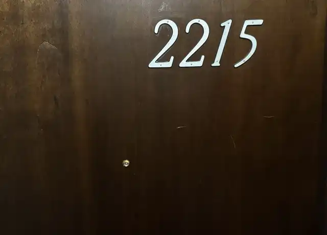 Property at 2215 Stoneybrook Rd, Pekin, IL, 61554, 2 beds, 1 bath, [object Object]