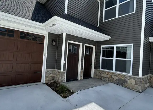 Property at 2904 Shanes Way, Bettendorf, IA, 52722, 3 beds, 2 baths, [object Object]