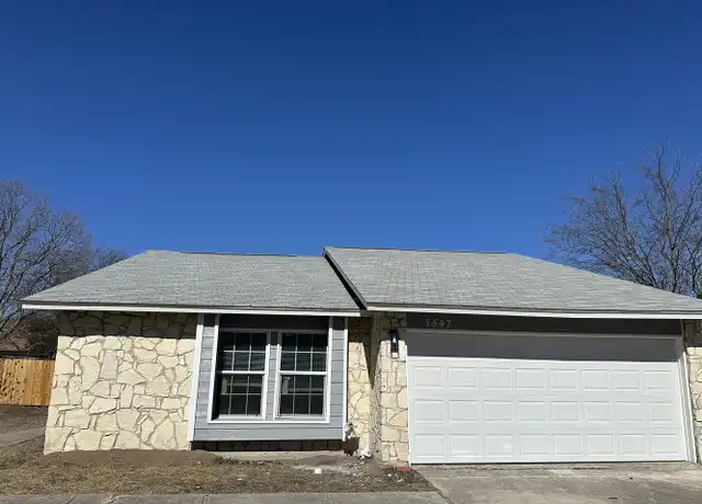 Property at 7547 Oriental Trl, San Antonio, TX, 78244, 3 beds, 2 baths, [object Object]