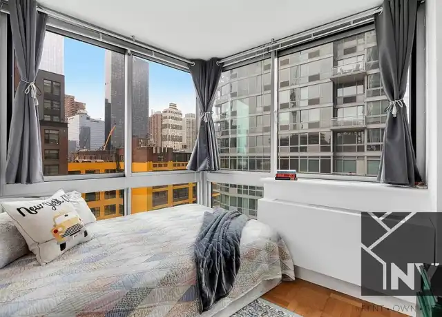 Property at 451 W 37th St Unit 24B, New York, NY, 10018, 2 beds, 1 bath, [object Object]